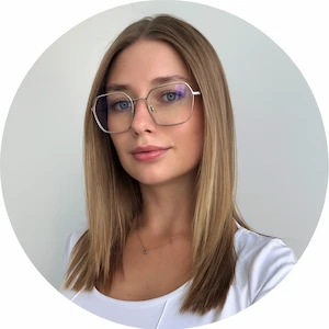 Діана Кобзар