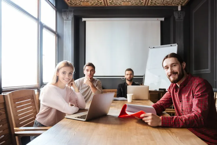 Переваги корпоративного навчання англійської